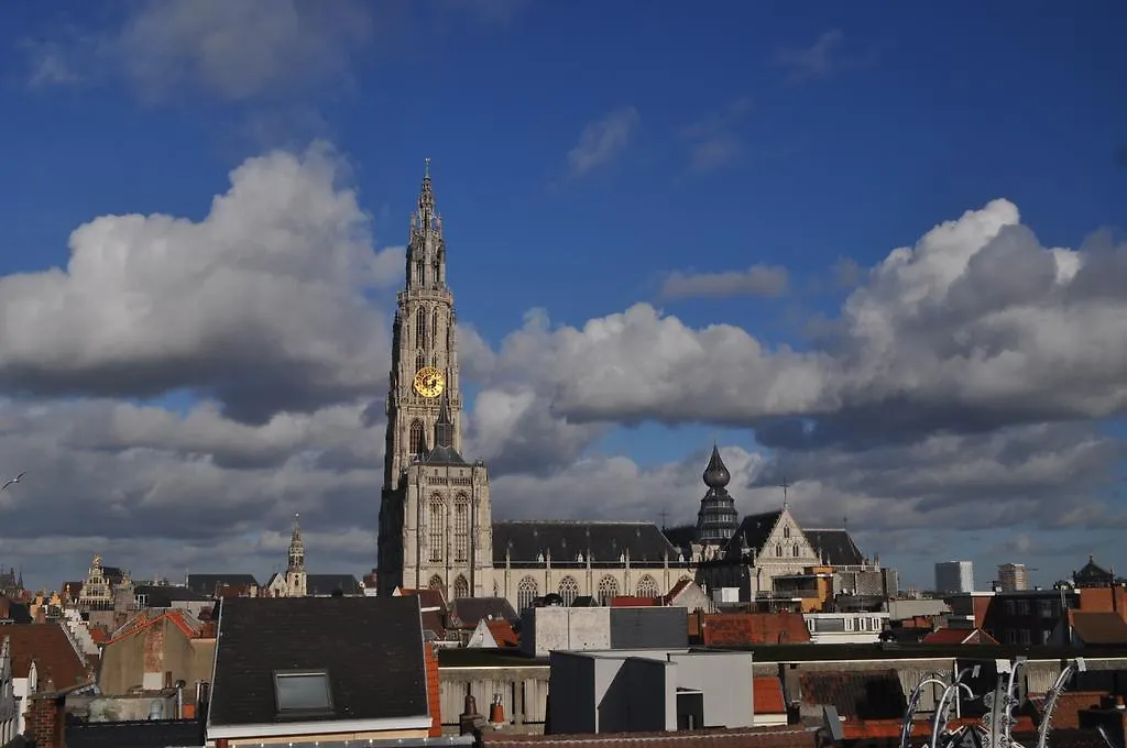 Banks Antwerp Hotel