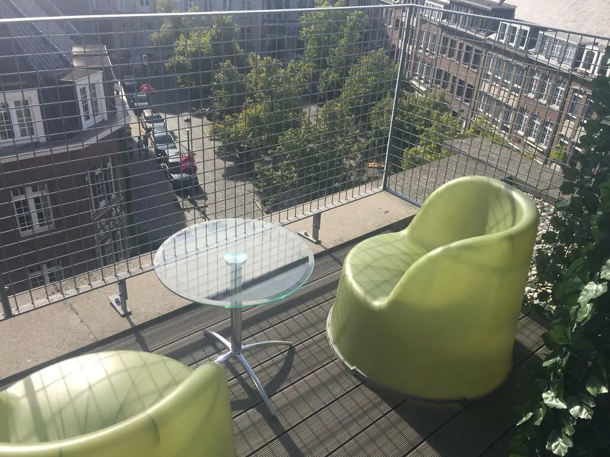 Banks Antwerp Hotel